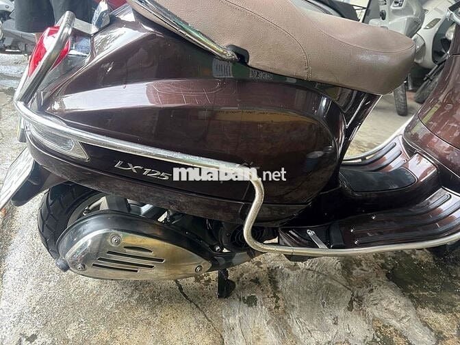 Piaggio Vespa Nâu