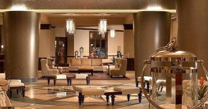 LinhHK Cho Thuê Khách Sạn View Hồ Quảng Bá 150P MT18m.