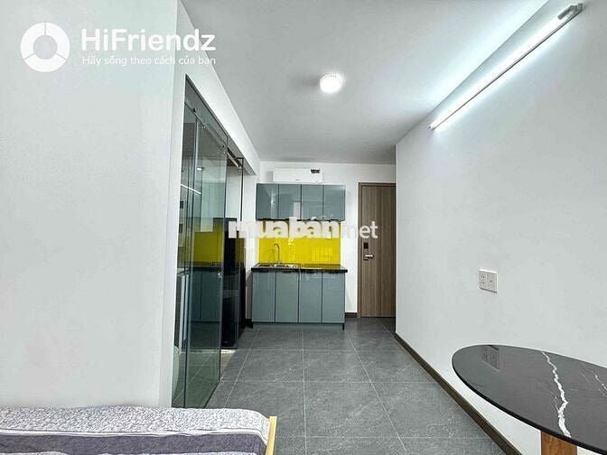 CĂN HỘ BAN CÔNG THIẾT KẾ HIỆN ĐẠI MẶT TIỀN QUẬN 3