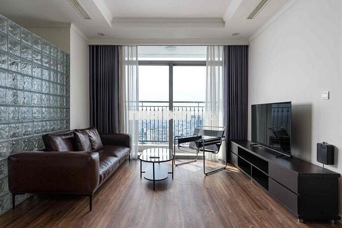ĐỘC QUYỀN CHO THUÊ 2PN ĐẸP , DECOR TONE TRẮNG  ĐEN
