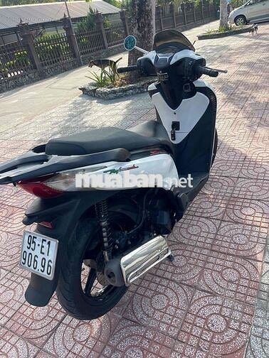 Honda SH 2021 Trắng 8130 km