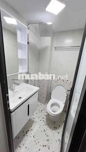 SIÊU HIẾM TRUNG TÂM ĐỐNG ĐA - 5 TẦNG, 3 NGỦ KHÉP KÍN - 45M RA PHỐ, THÔ