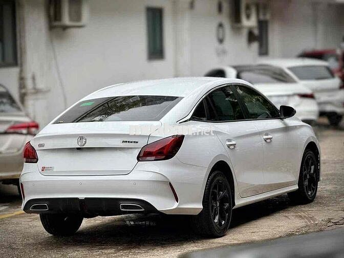 MG MG5 Sedan sang trọng đẳng cấp