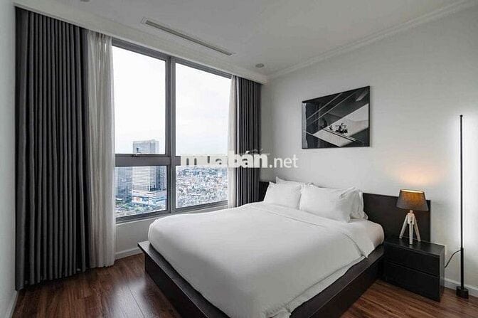ĐỘC QUYỀN CHO THUÊ 2PN ĐẸP , DECOR TONE TRẮNG  ĐEN