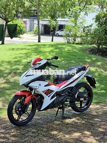 Yamaha Exciter 150 Trắng, Đỏ Côn tay