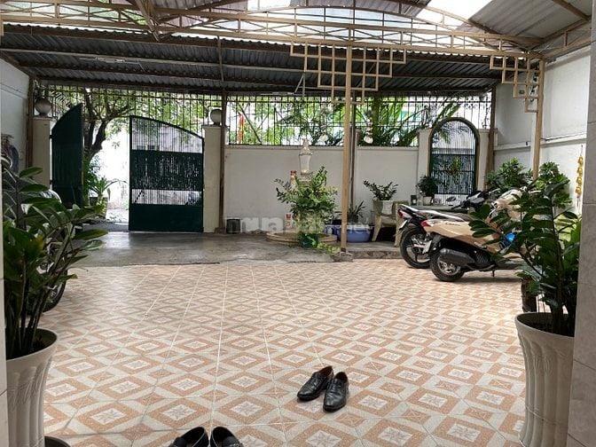 Nhà HXH Nơ Trang Long P12  Ngang Khủng 8.8m Diện Tích 216m² Chỉ 30 tỷ
