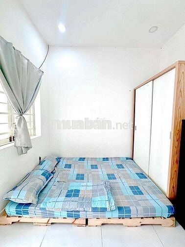 STUDIO BAN CÔNG FULL NỘI THẤT NGAY TRẦN HƯNG ĐẠO - Q1