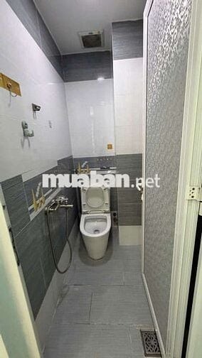 nhà nc tr 2 lầu st 2pn 3vs tô hiến thành p15 Q10