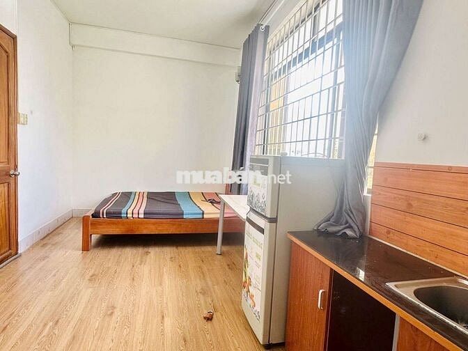 Phòng trọ rộng rãi thoáng mát full nội thất tại quận 7