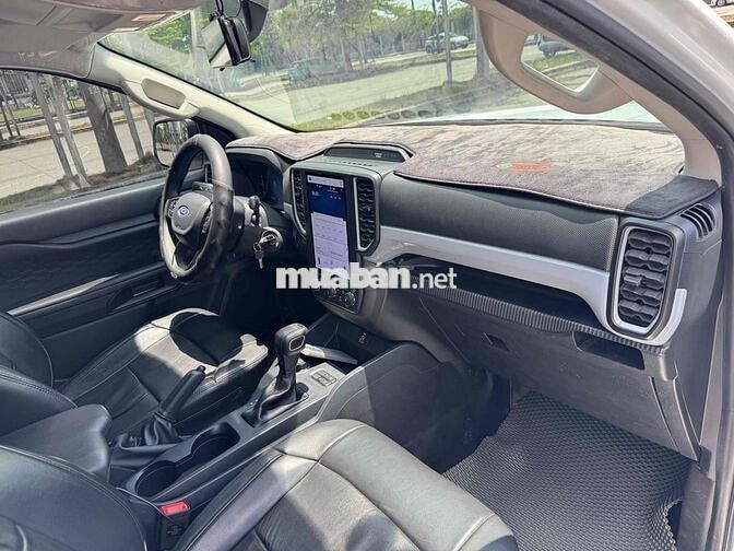 Ford Ranger XLS 4x4 2023 Trắng