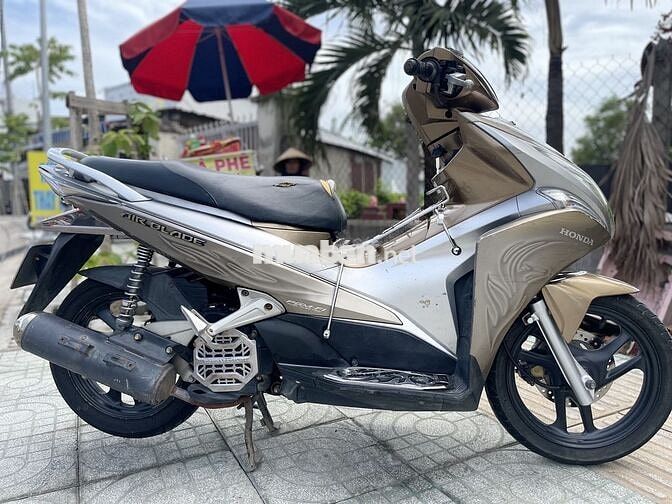 Honda Air Blade 2012 Vàng đồng Tự động