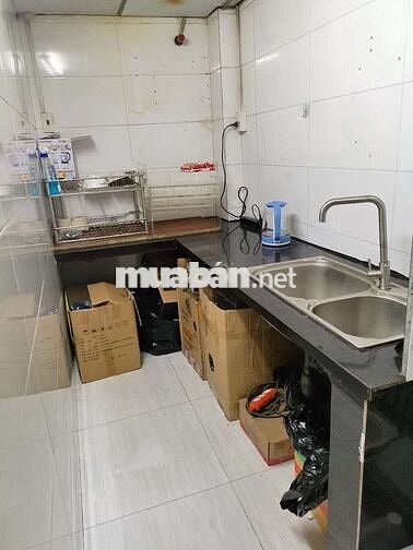 Cho thuê nguyên gác có 2 phòng 20m vuông 