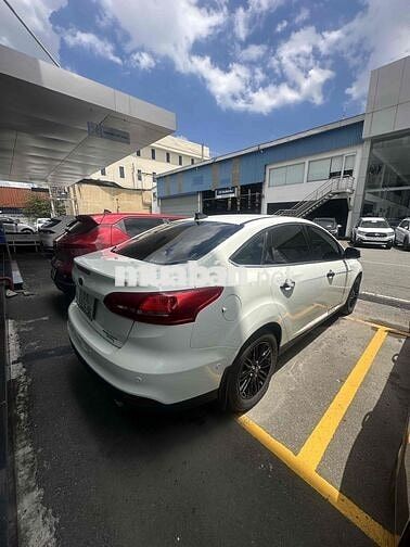 Ford Focus Titanium 2018 Trắng 69k km