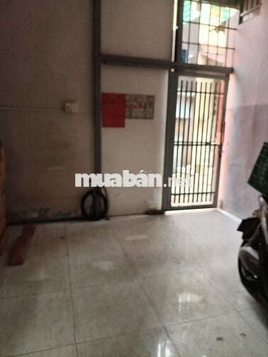Cho thuê nguyên gác có 2 phòng 20m vuông 