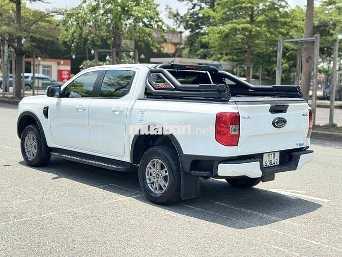 Ford Ranger XLS 4x4 2023 Trắng