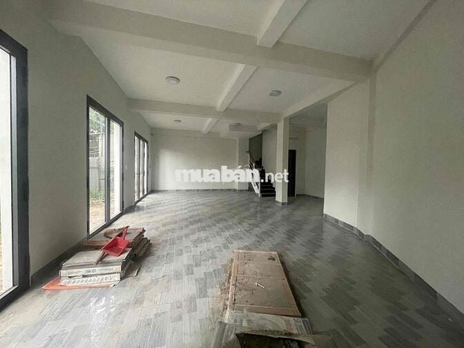 Cho thuê toà mới xây làm khách sạn, văn phòng, căn hộ ..