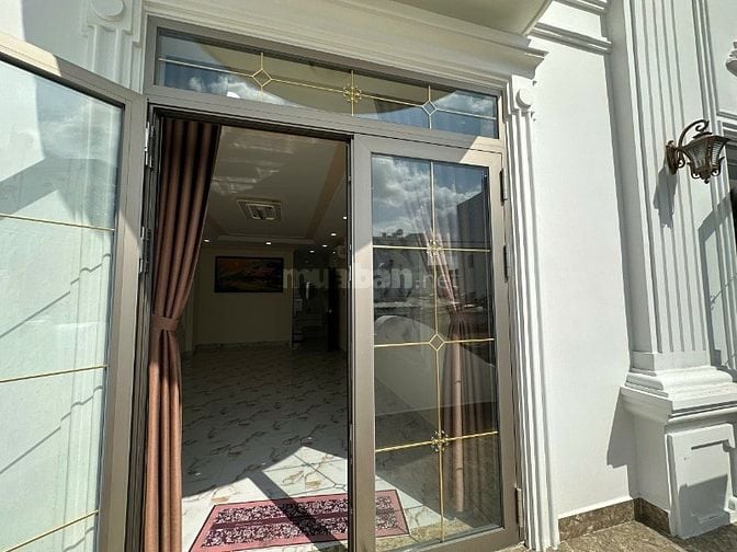 BIỆT THỰ MINI (8x17) ĐƯỜNG LỚN 3 LẦU TÂN HÒA ĐÔNG 