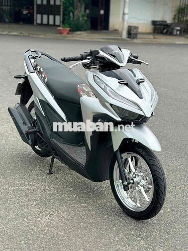 Honda Vario 125 Bạc