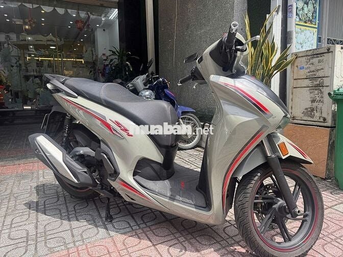  Chính chủ bán  Xe tay ga Honda SH 350 màu xám