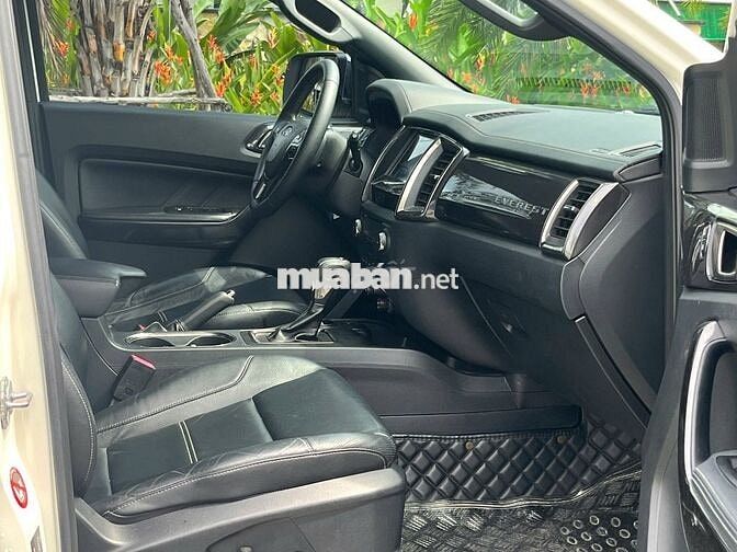 Ford Everest 2019 Titanium 75.000 Km Trắng
