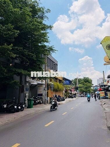 🔥ĐỒNG NAI, Q10 – NHÀ PHỐ SÀN SUỐT, PHÙ HỢP KINH DOANH & VĂN PHÒNG ✨
