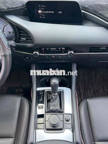 Mazda Mazda 3 Luxury 2023 Trắng 16000 km
