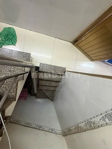 Khu vip Lê Quốc Hưng - xe hơi đỗ cửa 