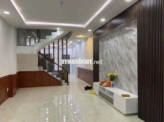 Cần cho thuê nhà HXH 483/3A Lạc Long Quân P.3 Quận 11