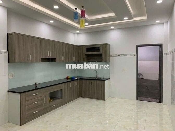 Cần cho thuê nhà HXH 483/3A Lạc Long Quân P.3 Quận 11