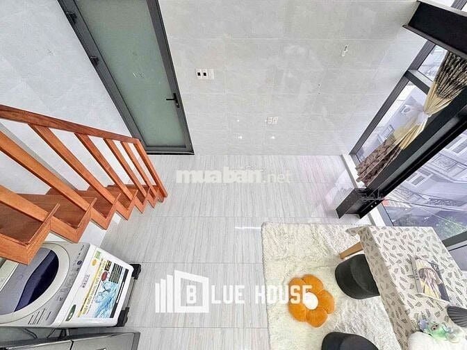 CHO THUÊ CĂN HỘ GÁC CAO 1m7 VIEW KÍNH NGAY ĐẠI HỌC CÔNG THƯƠNG ( Huit)
