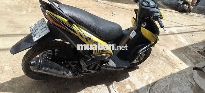 Yamaha Luvias Vàng đen