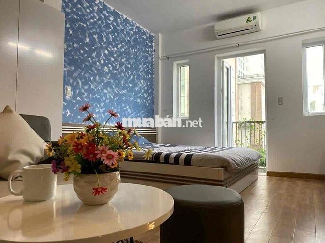 CĂN HỘ 1PN BAN CÔNG FULL NỘI THẤT SIÊU RỘNG | THANG MÁY NGAY Q3