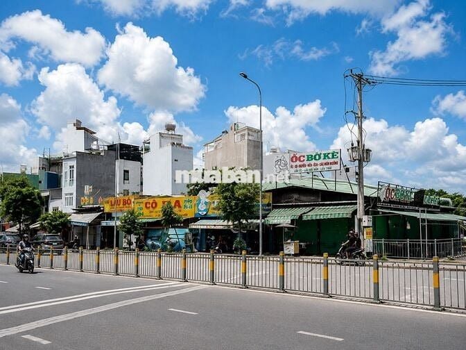 CHO THUÊ GÓC 2 MẶT TIỀN NGUYỄN XÍ-BÌNH THẠNH ~1100M2, NGANG 33M
