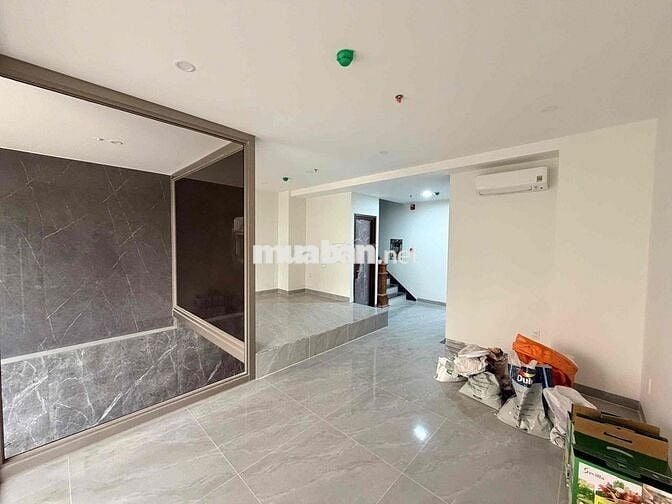 CHO THUÊ MẶT BẰNG MỚI TOANH NGAY ĐƯỜNG SỐ TRUNG TÂM TÂN QUY QUẬN 7