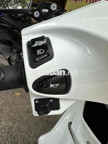 Honda Wave 125i Trắng, 2025, Odo hơn 2 ngàn