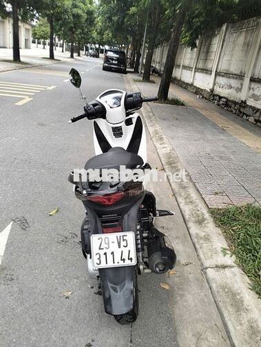 Honda SH Trắng