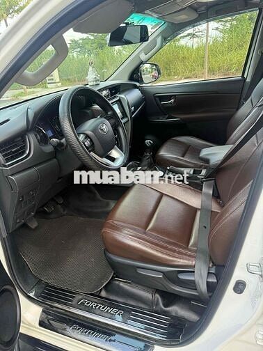 Toyota Fortuner 2019 Số sàn Trắng 70.000 km