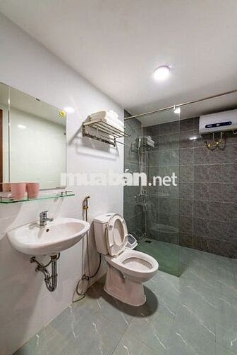 CĂN HỘ PENTHOUSE 1 PHÒNG NGỦ TUYỆT ĐẸP TRÊN ĐƯỜNG CHI LĂNG