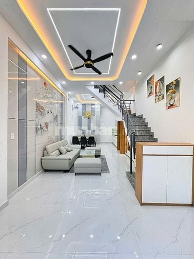 Thanh lý căn nhà 1 trệt 1 lầu đường Chiến Lược giá chỉ 1ty250tr
