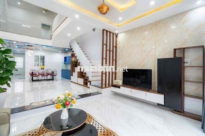 Nhà 3 TẦNG KIỆT ĐIỆN BIÊN PHỦ MỚI ĐẸP 3 PN FULL NỘI THẤT GIÁ 15 tr