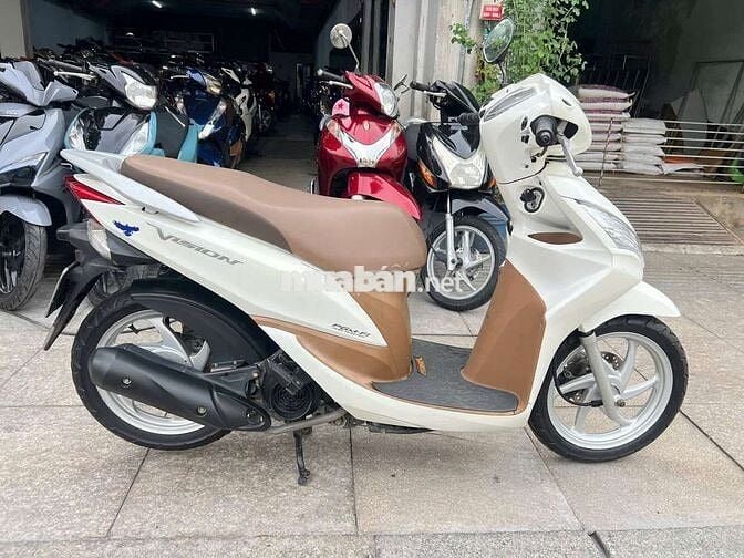 Honda Vision 2014 Trắng Đã sử dụng