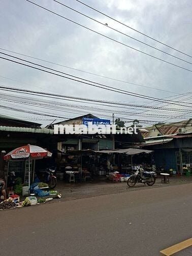 Đất Khu Bàn Cờ , Cách Chợ chỉ 100m