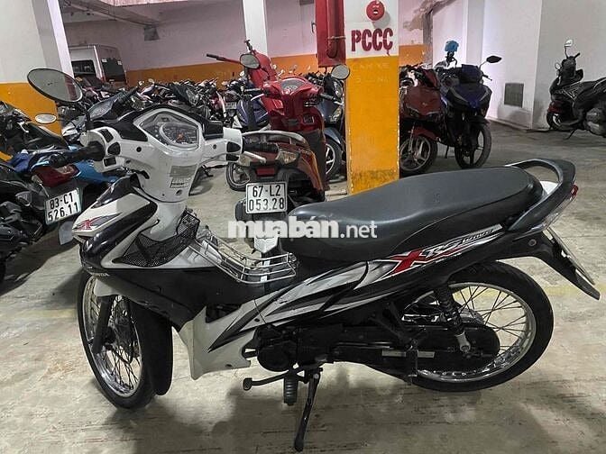 Honda Wave RSX 110 Trắng, Đen