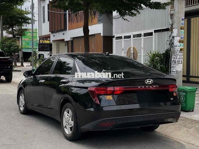 Hyundai Accent 2024 Số tự động Đen