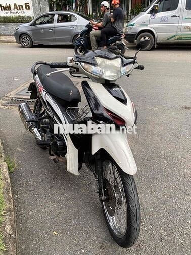 Honda Wave RSX 110 Trắng, Đen