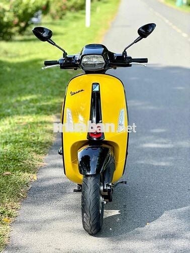Vespa Sprint 125cc 2022 Zin Nguyên Bản.Siêu Keng