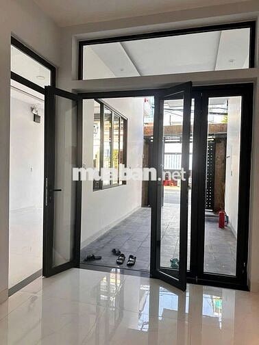 Cho thuê nhà 3 tầng 4PN LÊ VĨNH HUY-Hòa Cường ,ngang 6m2 giá 25tr/th