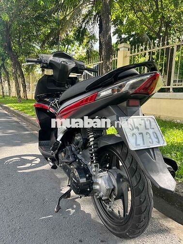 Honda Air Blade Đen đỏ