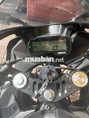 Yamaha R15 V3 2021 zin dep vĩnh long