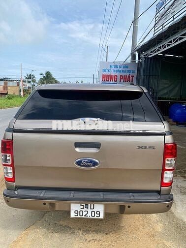 Ford Ranger XLS MT 2022 Vàng cát Số sàn